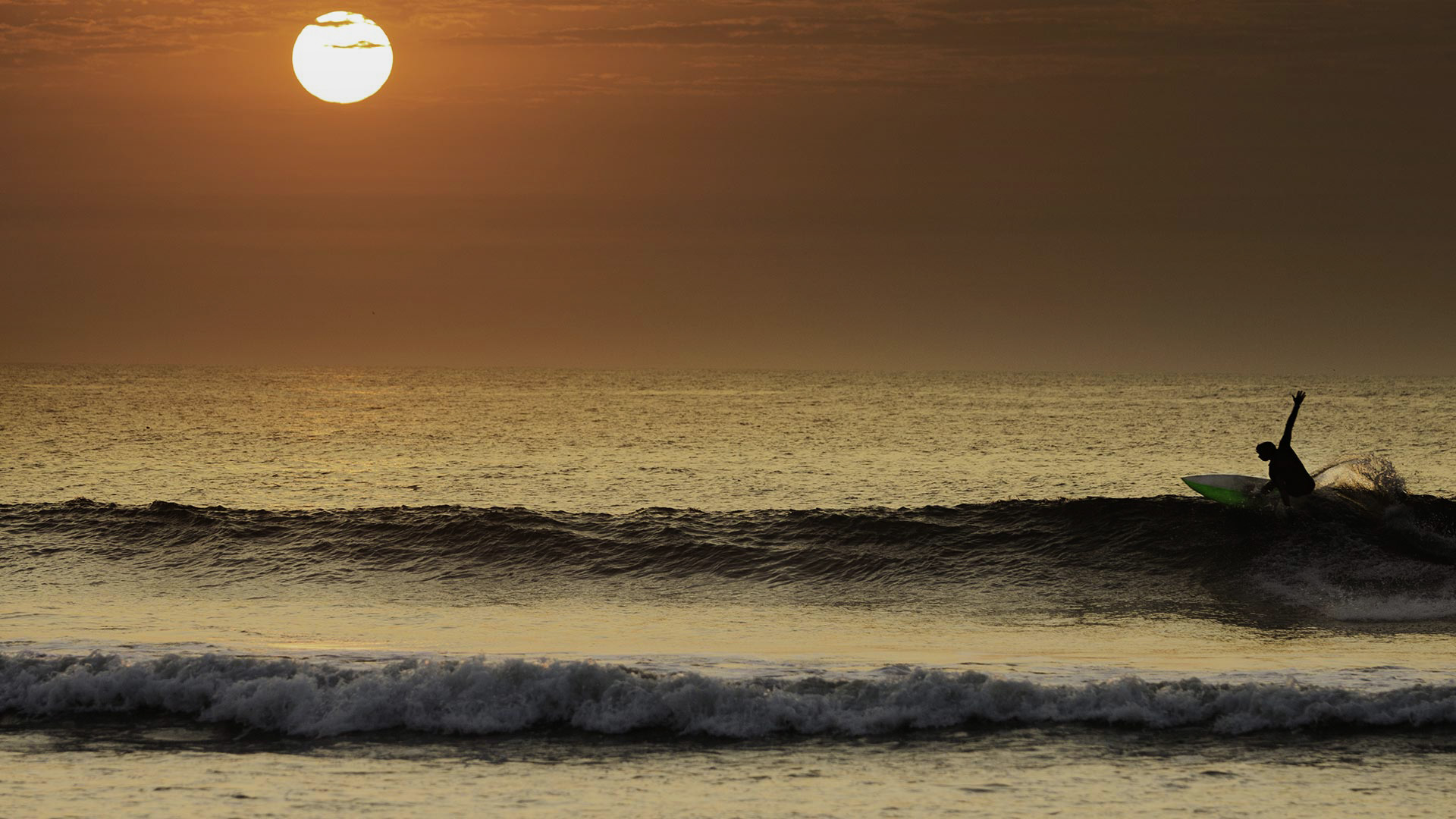 Surfing in Lima